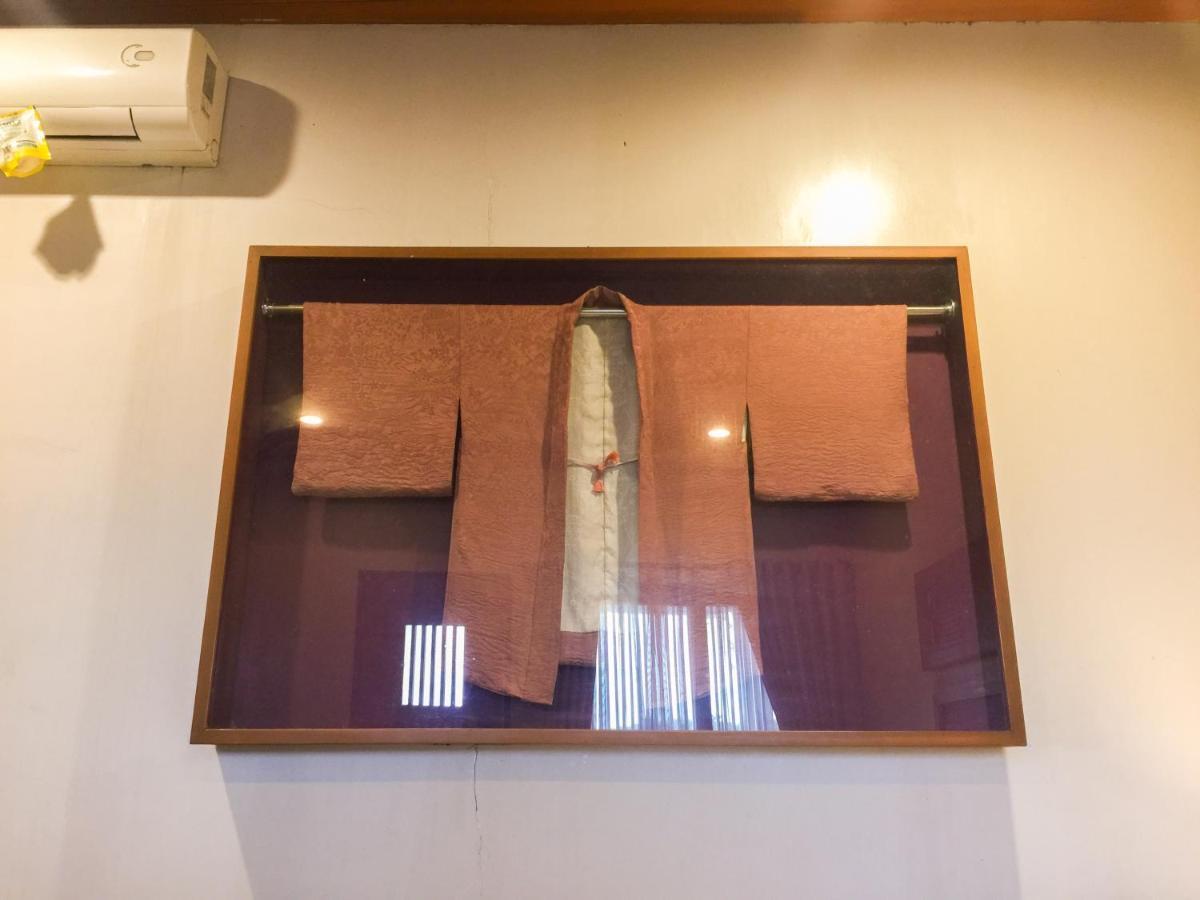 草莓之家有机农场和家庭小屋假日公园 伦邦 外观 照片