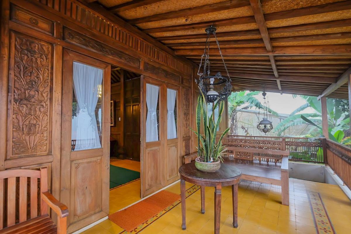 草莓之家有机农场和家庭小屋假日公园 伦邦 外观 照片